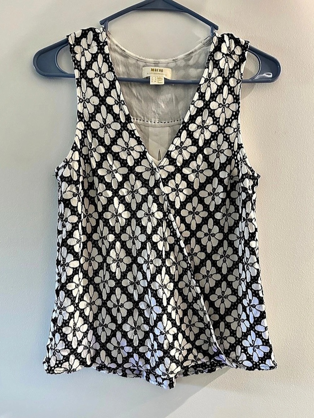 Maeve by Anthropologie Floral Blouse in Black & White Size 4